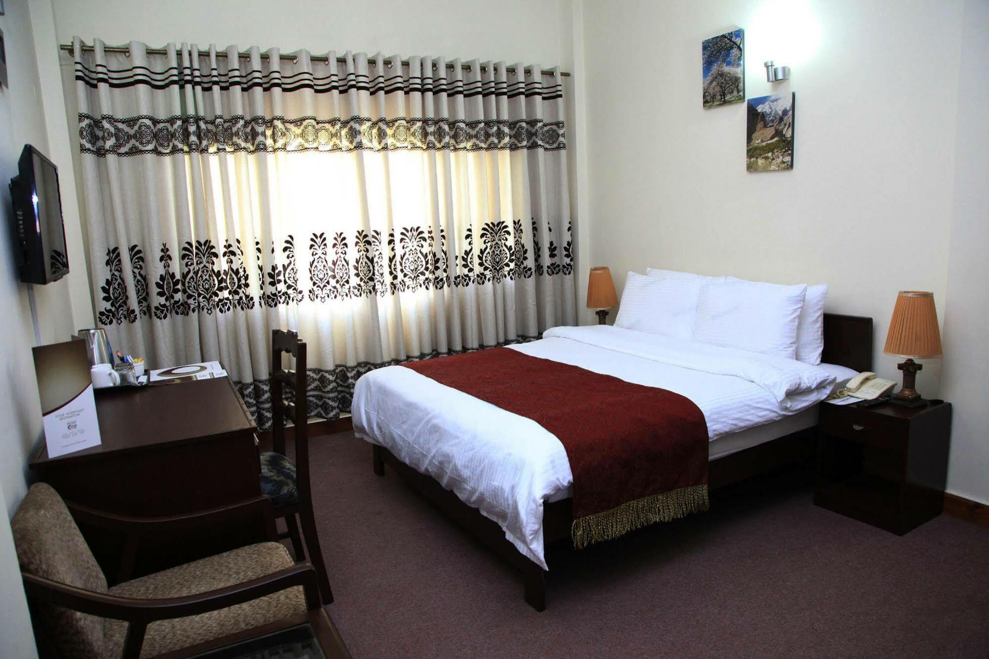 Hotel One Skardu Luaran gambar
