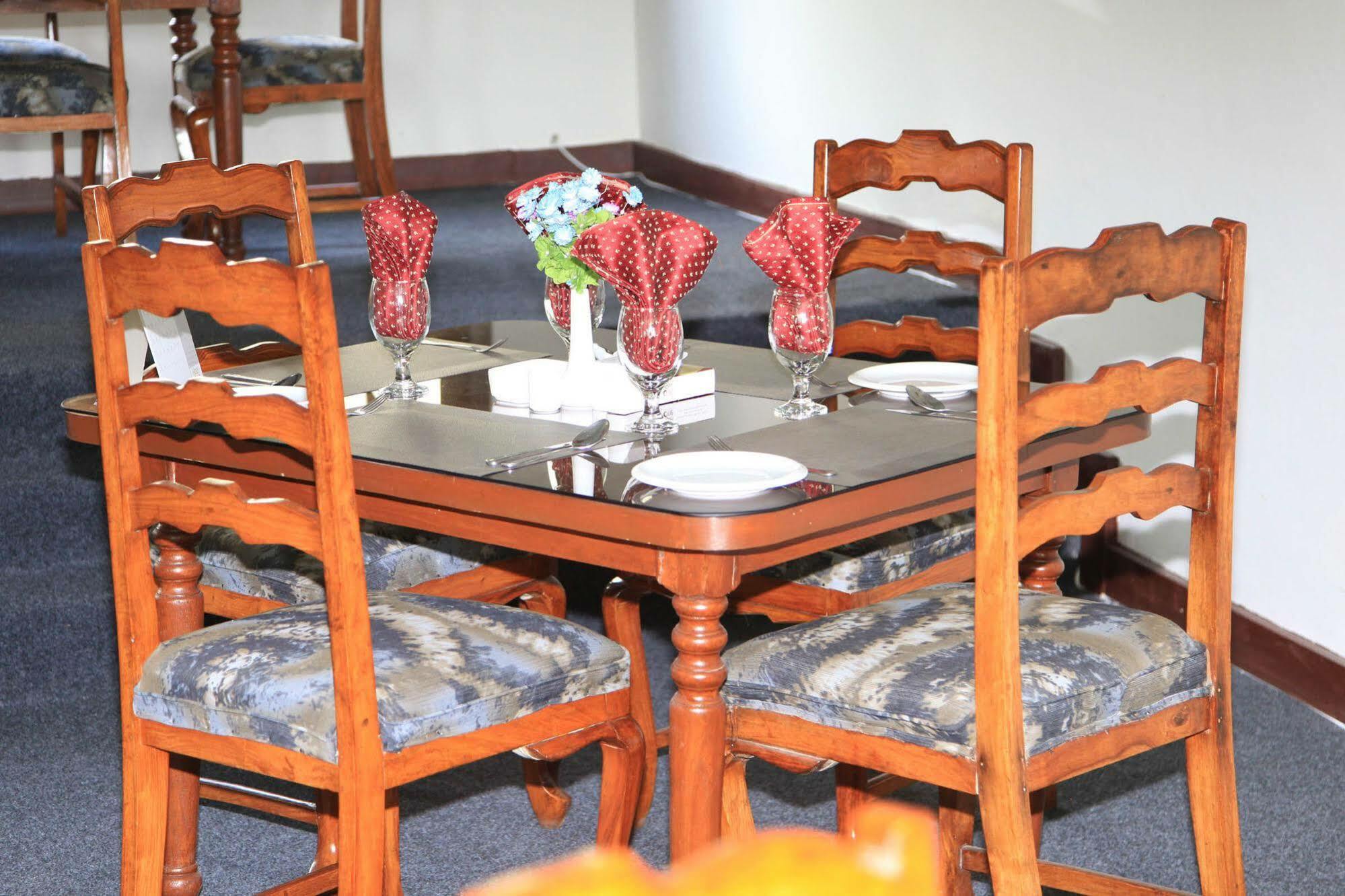 Hotel One Skardu Luaran gambar